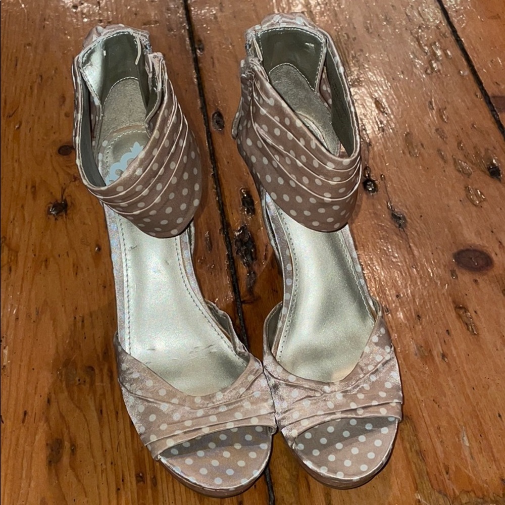 Woman’s Wedges
